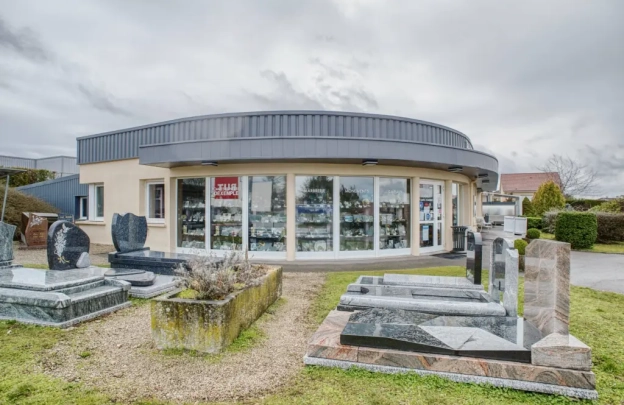 Notre funérarium à Neufchâteau